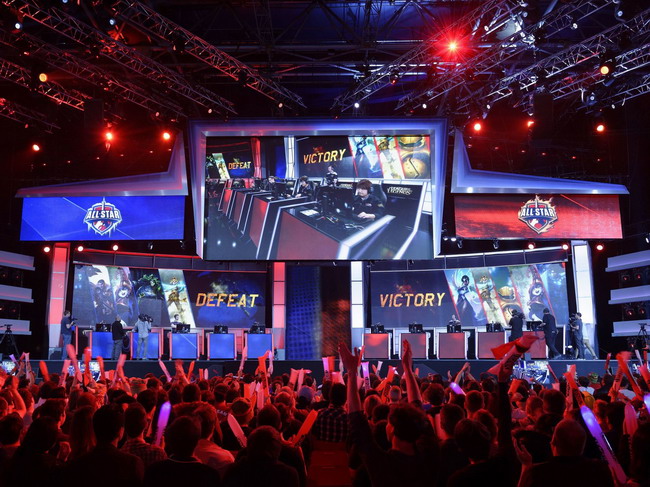 这也能翻？NIP火龙魂加远古龙一波失败被WBG反推基地