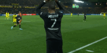 巴萨16岁天才亚马尔破纪录，成欧冠最年轻进球者